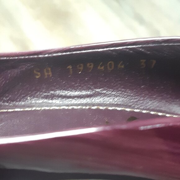 Yves Saint Laurent Purple Ombre Patent Nicole Stilettos Size 37 (6 1/2) - Picture 7 of 13